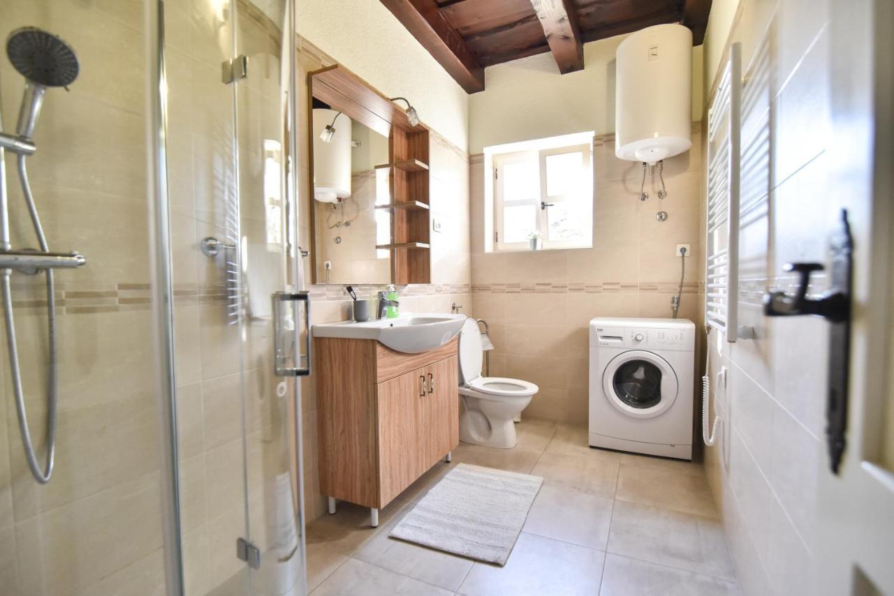 Vacation Home Mate Ceko ซูโกชัน ภายนอก รูปภาพ